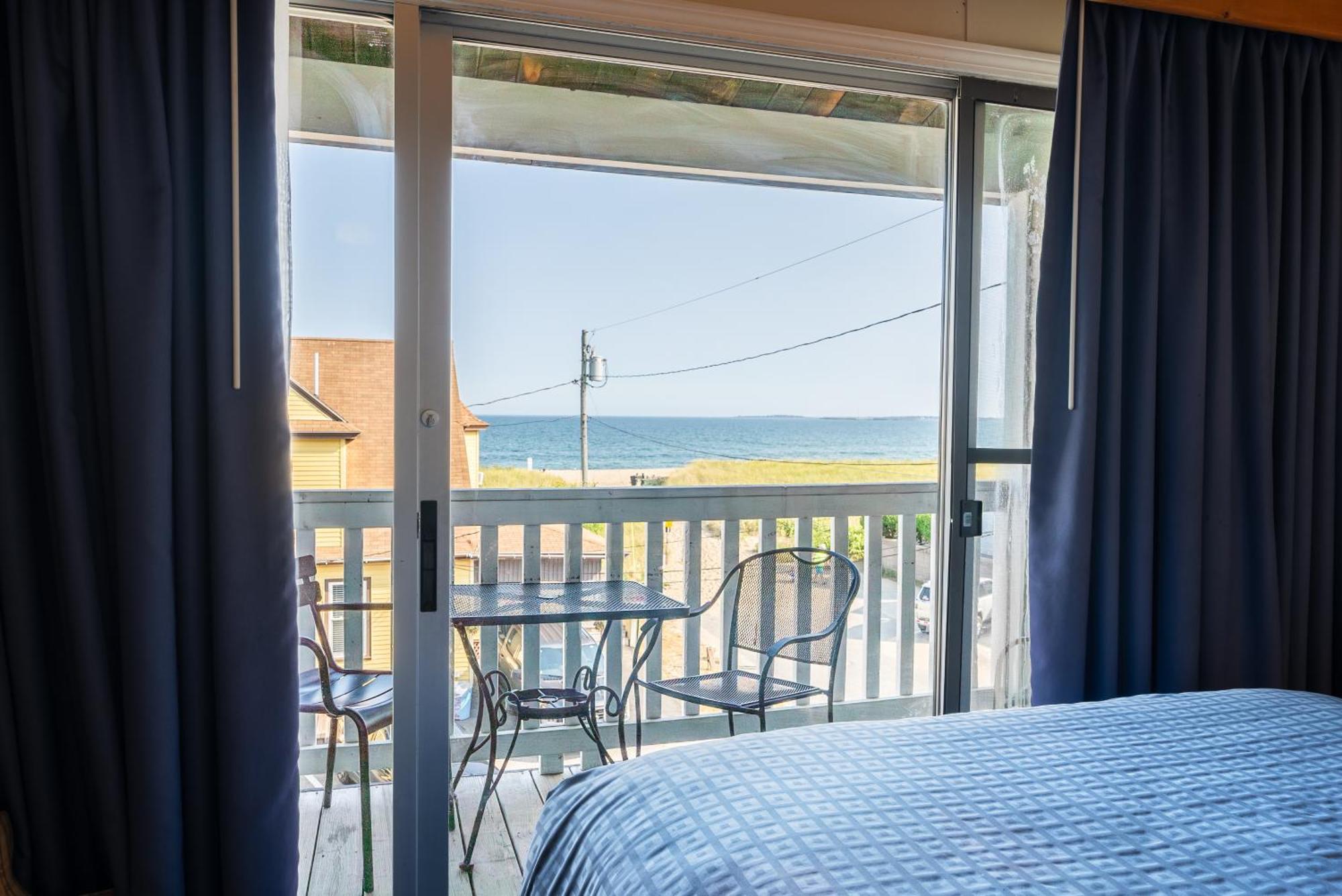 Waves Oceanfront Resort Old Orchard Beach Buitenkant foto